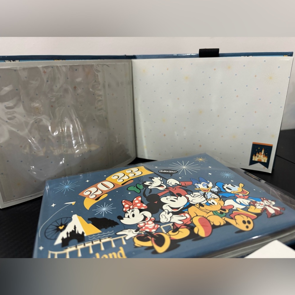 Disneyland resort, autobiography book 2023